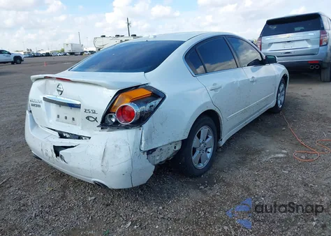 2010 Nissan Altima 2.5 S z USA, uszkodzony, nr VIN 1N4AL2AP0AN417888